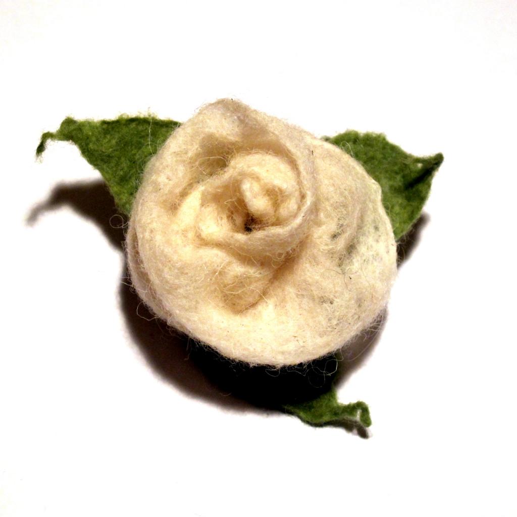 7-13 Rose blanche